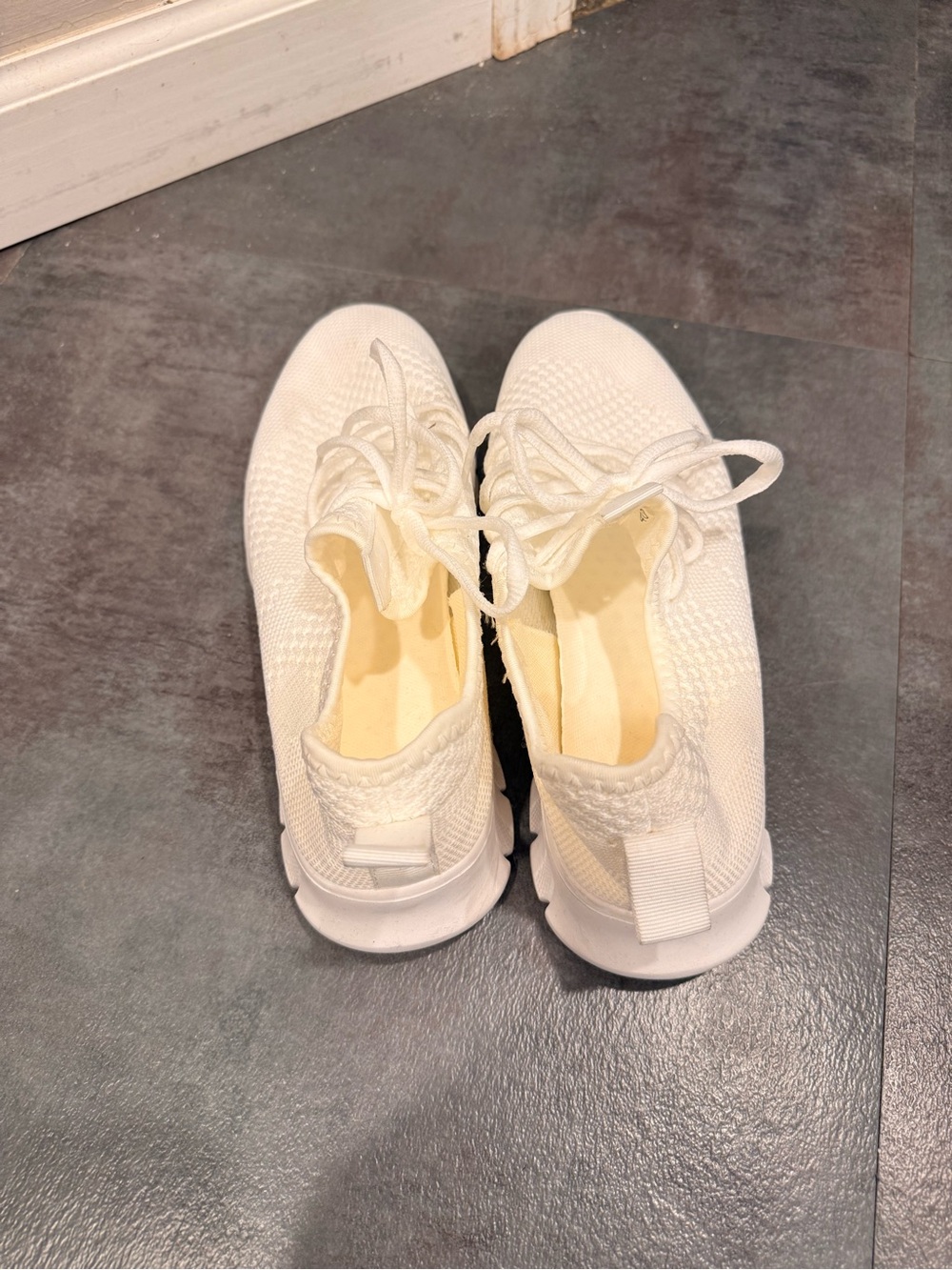 Amazon Women’s All-White Knit Lace-Up Slip-On Sneakers